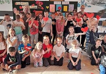 Dla kochanych Mam – „Kwiaty dla Mamy”