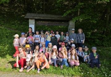 Szkoła Podstawowa nr 157 w Krakowie, klasy: II a, II b, IV b