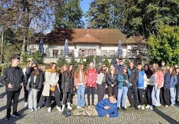 Pobyt uczniów klasy I b, I Liceum Ogólnokształcącego w Nowym Sączu (warsztaty integracyjne)