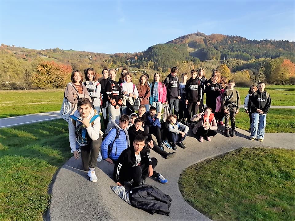 Szkoła Podstawowa w Michałowicach, klasy: VII a, VII b