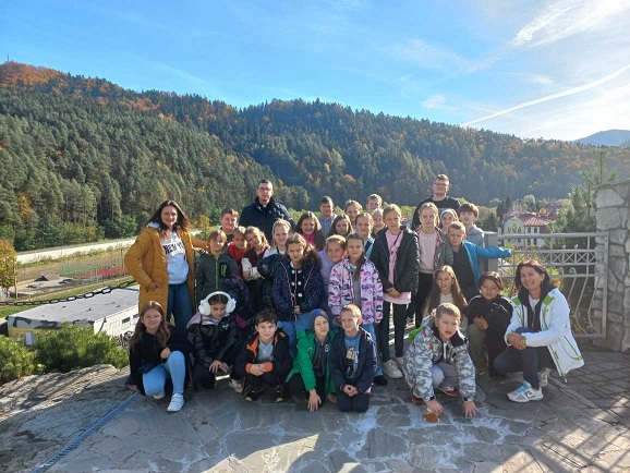 Regionalny Zespół Pieśni i Tańca 